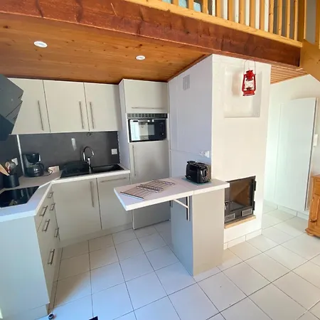 Holiday home Maison Type 2 Avec Piscine Chauffee, Tennis Et Proximite Bord De A - Fr-1-231-306
