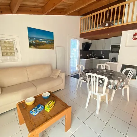 Maison Type 2 Avec Piscine Chauffée, Tennis Et Proximité Bord De à - Fr-1-231-306 Hébergement de vacances
