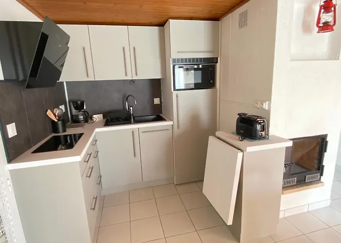 Maison Type 2 Avec Piscine Chauffee, Tennis Et Proximite Bord De A - Fr-1-231-306 度假居 *